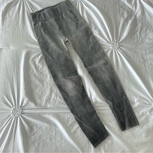 Adidas gray seamless leggings size small